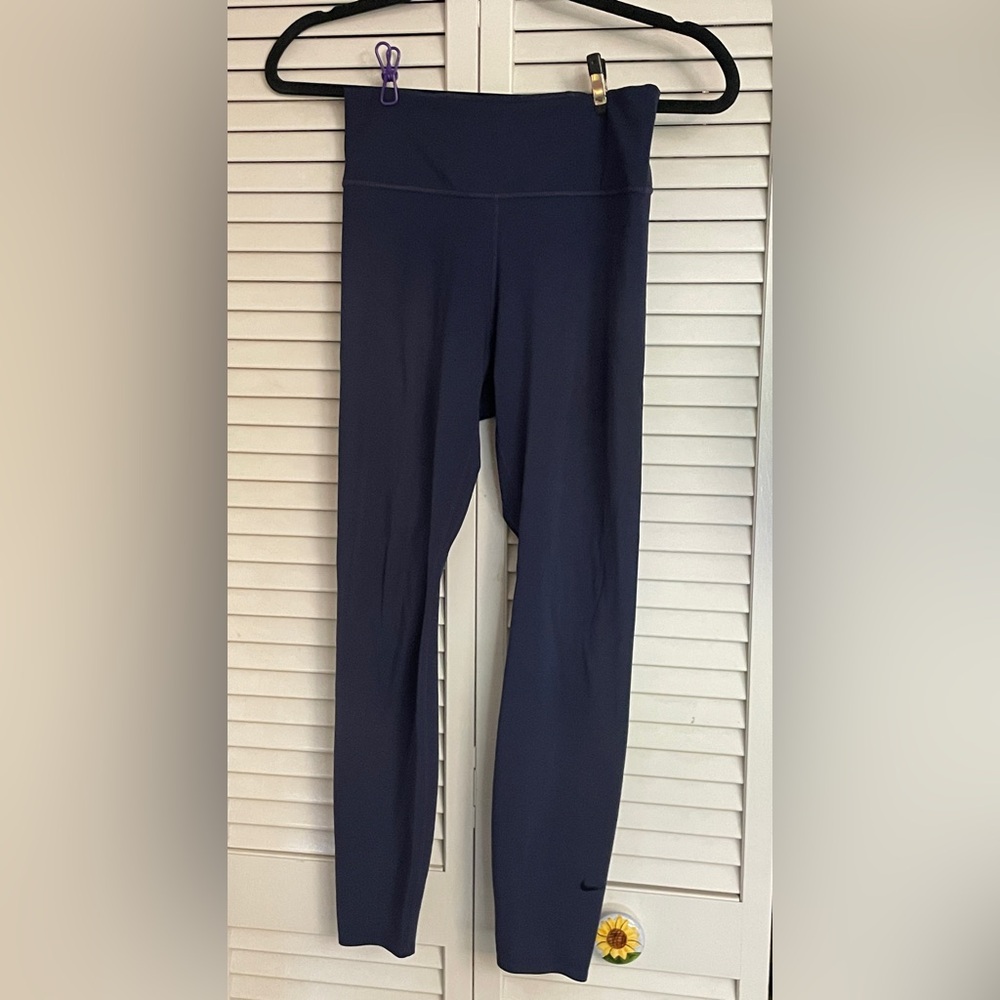 Nike One Luxe Women’s Mid-Rise 7/8 Leggings - Mid-night NAVY - Small